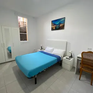 https://habitacin-para-tu-estada-corta-en-bcn.topbarcelonahotels.com
